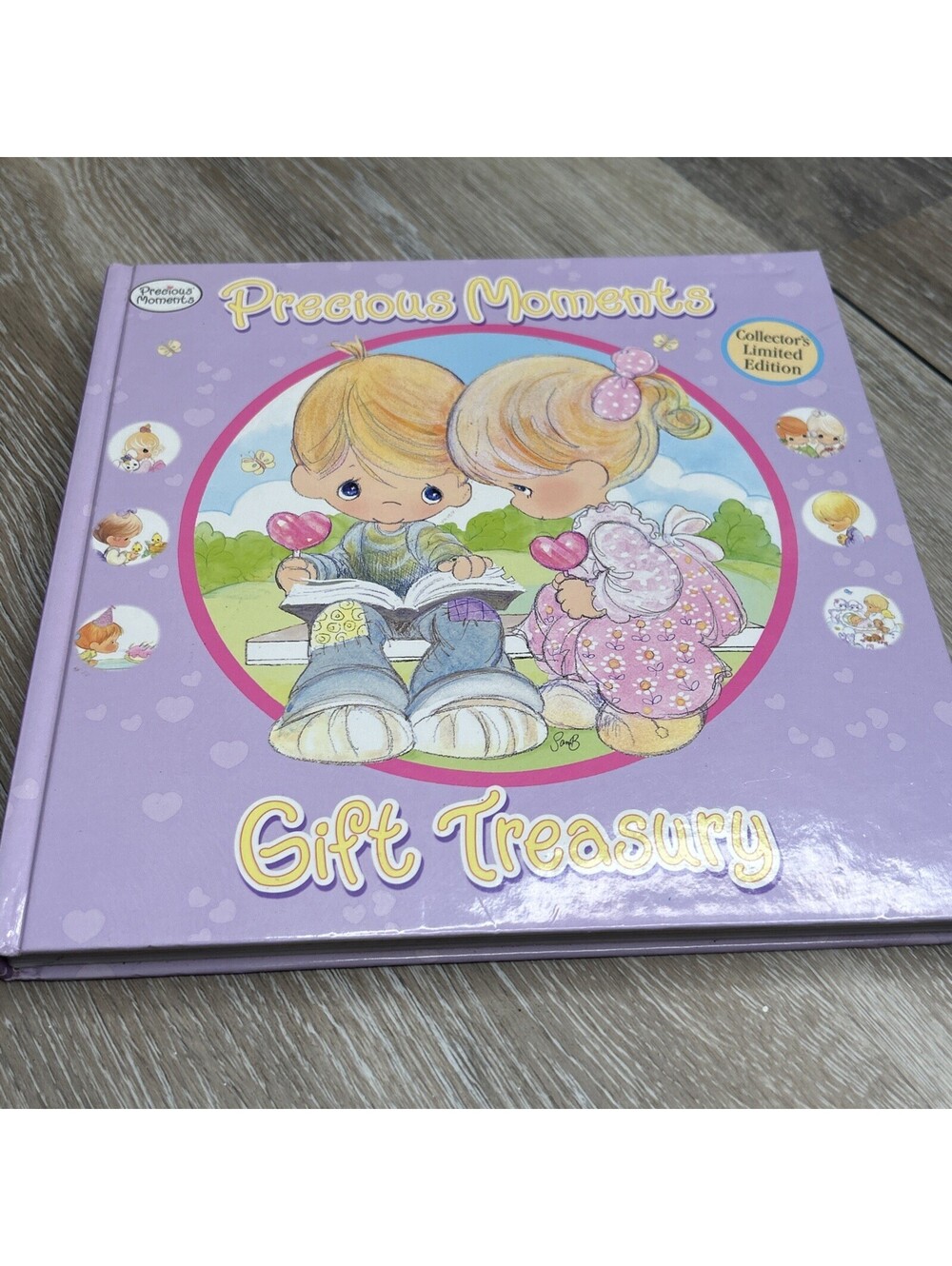 Precious Moments Gift Treasury - Hardcover By A Golden Book - Like new